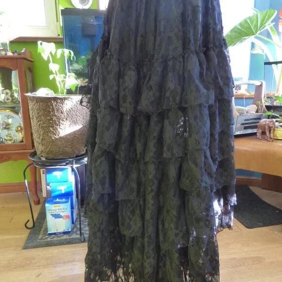 BURLESKA AMELIA SHEER BLACK FLORAL LACE HI LOW GOTHIC SKIRT UK XL / XXL WEDDING
